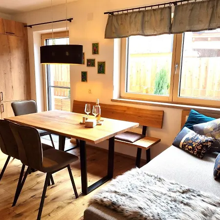 Apartment Veronikas Ferienwohnung Zillertal *